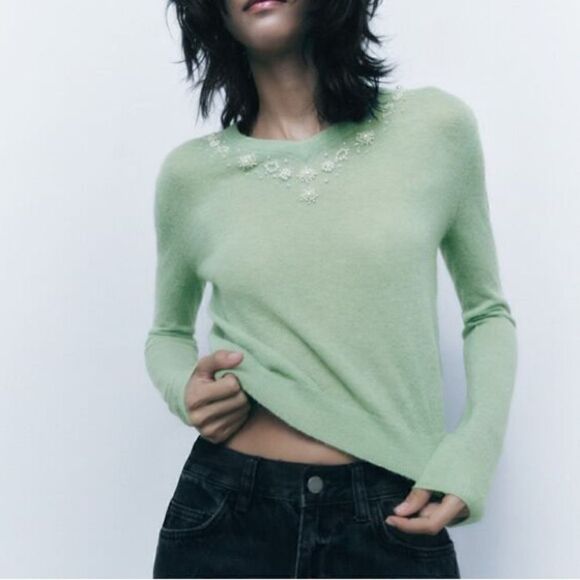 ZARA KNIT PEARLS SWEATER - Picture 2 of 10